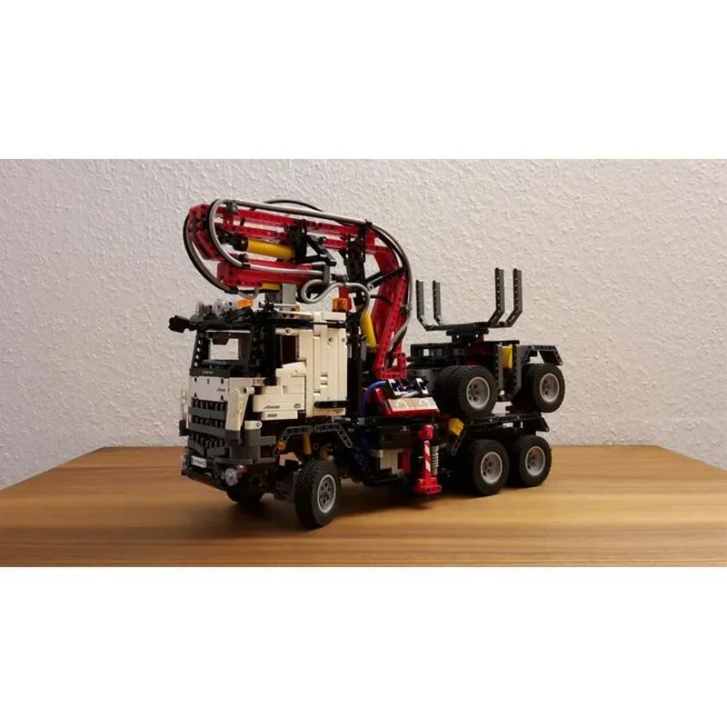 42043 Long Wood Truck Crane Sa - огляд і ціна Heavy Equipment Lego